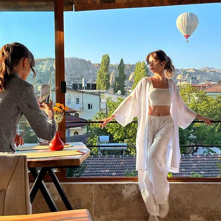 Готель Aysel House *