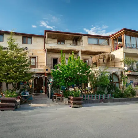 Aysel House Hotel *