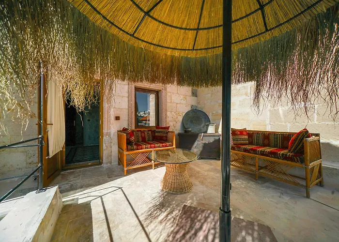 Aysel House Szálloda *